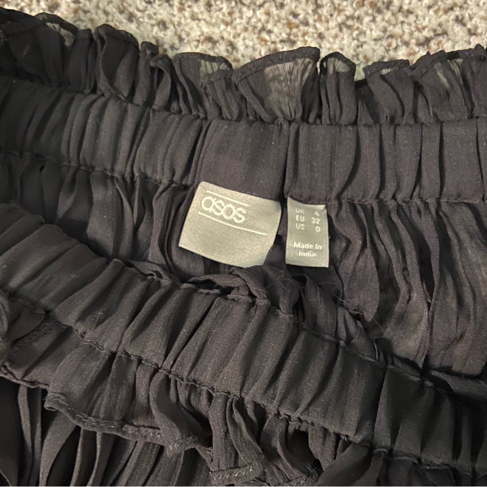 Sheer bardot ruffle top - Picture 5 of 6
